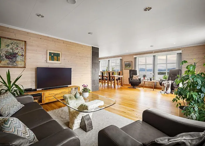 In Lundegrend With Wifi Feriehus Grimsland